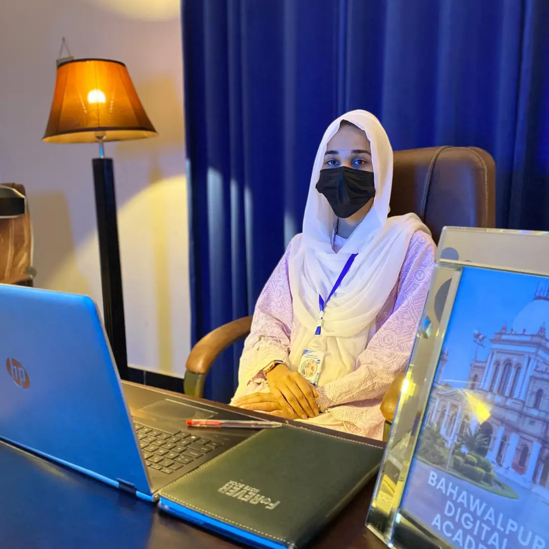 sameera ajmal co founder of Best Digital skills institute/academy in Bahawalpur
